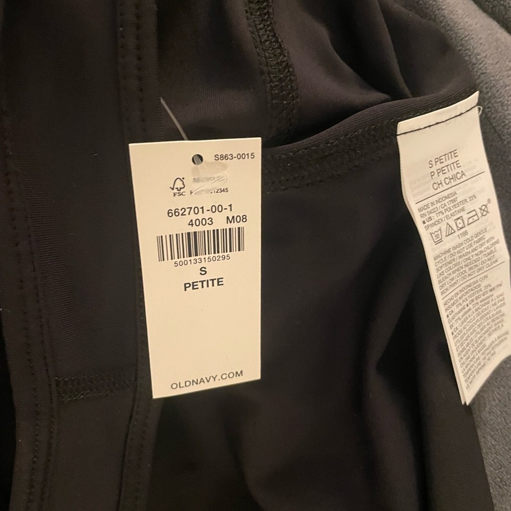 NWT Old Navy jumpsuit - Picture 3 of 3